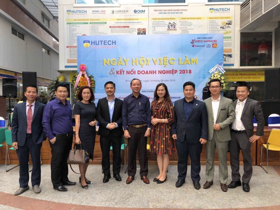 Ngày hội việc làm và kết nối doanh nghiệp